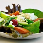 Ensalada fresca para dieta saludable