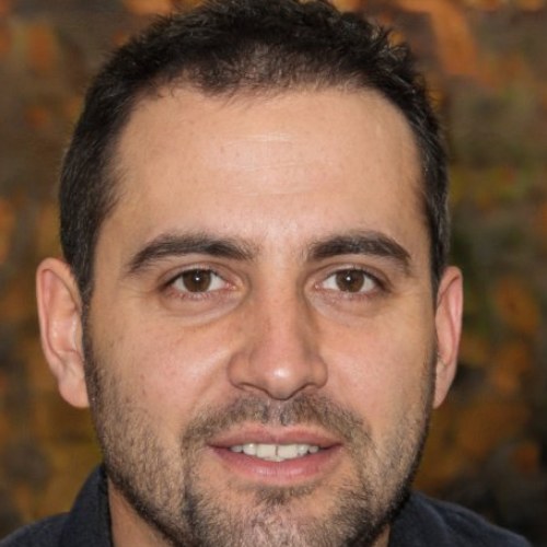Dr. Benjamín Kasparian Ruiz