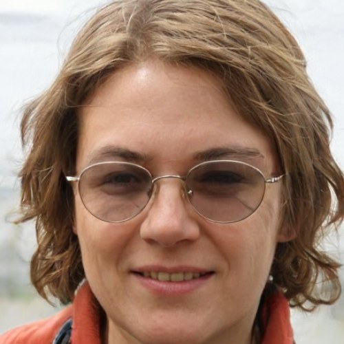 Dra. Analía Guerra Ramírez