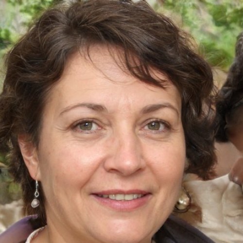 Dra. Abril Ferreyra Silva
